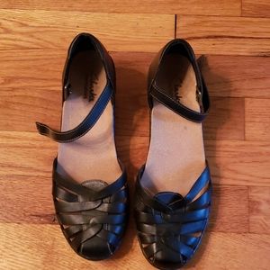 Clark's Bendables Size 7.5M